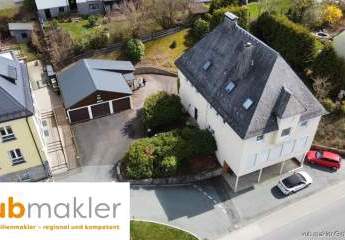 Stilvolles Wohn- und Geschäftshaus mit flexiblem Gewerbe und viel Raum zum Leben