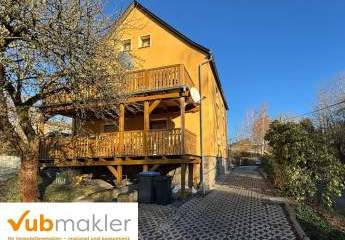 Saniertes Mehrfamilienhaus, Kapitalanlage oder charmantes Ferienhaus in Lengenfeld