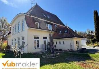 Attraktive Mehrfamilienvilla mit historischem Flair und Entwicklungspotenzial in Bad Steben