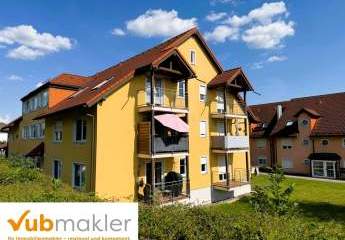 Helle Dachgeschosswohnung in Köditz mit zwei Balkonen und Tiefgaragenstellplatz