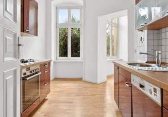 Schöne 3-Zimmer-Wohnung mit privatem Garten in Prenzlauer Berg