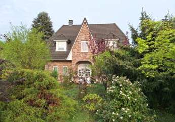 Bezugsfreies 4/5-Zi. Haus mit Garten im grünen Pankow