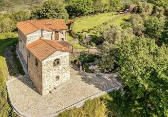 Wunderschönes Bauernhaus in den toskanischen Hügeln von Lunigiana - Massa-Carrara