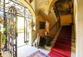 Secret Sale: Historisches Gebäude als Investition in Cherasco - Piemont