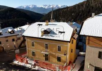 Historisches komplett renoviertes Gebäude am Mendelpass in Ruffré - Trentino / Südtirol