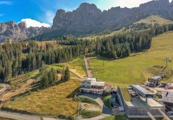 Secret Sale: Alm im Wander- und Skigebiet "Carezza Dolomites