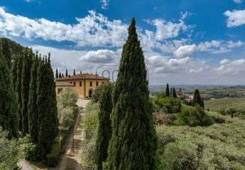 Secret Sale: Luxusvilla mit Infinity-Pool und atemberaubendem Blick auf Vinci - Toskana