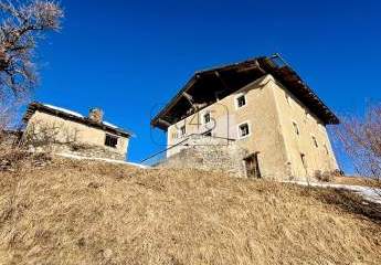 Einzigartiger Bergbauernhof mit Almanteil in idyllischer Panoramalage im Wipptal - Südtirol