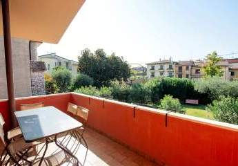 Möblierte Wohnung mit Terrasse im Zentrum von Torri del Benaco - Gardasee