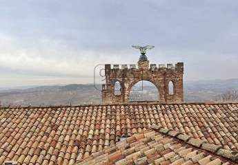 Historisches Schlossanwesen im Herzen der Langhe in Novello – UNESCO-Weltkulturerbe