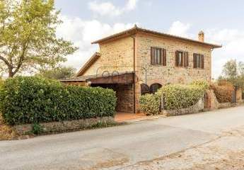 Elegantes Natursteinhaus mit Panoramaterrasse am Tor zur Val d'Orcia - Toskana
