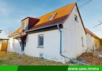 Ohne Käuferprovision! Ländlich wohnen am Ortsrand: Einfamilienhaus mit Garten und Garage