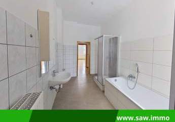 Großzügige 3-Raum-Wohnung mit Balkonblick ins Grüne in Zentrumsnähe