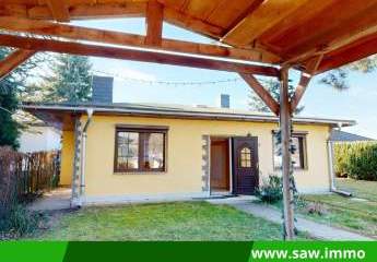 Ohne Käuferprovision! Einfamilienhaus auf einer Ebene mit Garage, Werkstatt und Garten