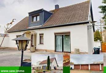 Ohne Käuferprovision! Freistehendes EFH mit großem Hof & einzigartigem Garagenensemble in Köthen