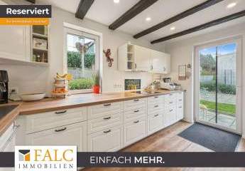 Modern Wohnen im Erdgeschoss mit eigenem Garten: Viel Raum für die Familie!