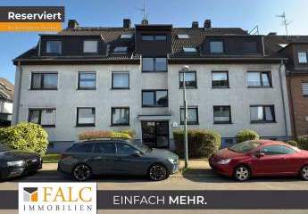 Wohnen mit Weitblick: Dachgeschossrefugium mit Loggia & Tiefgaragen-Stellplatz in Seenähe