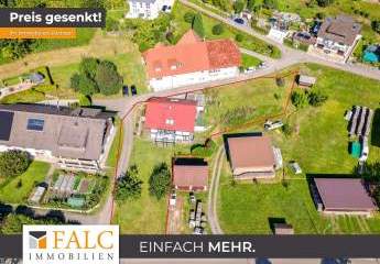 Modernes Niedrigenergie- Architektenhaus mit traumhaftem Alpenblick und zusätzlichen Bauland