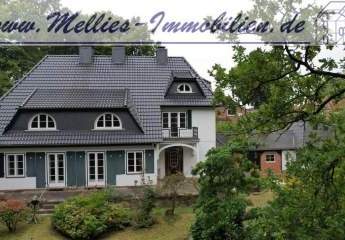 Villa mit Garage und parkähnlichem Grundstück in Hankensbüttel
