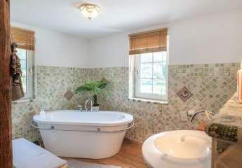 Haus für die kleine Familie - modernisiert - einziehen und wohlfühlen - Roßbach-Wied