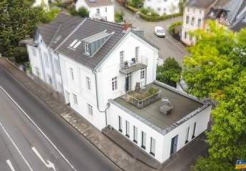 Wohnen, vermieten, profitieren - TOP Kapitalanlage im Herzen von Königswinter - Wohnen und Gewerbe!