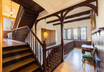 Villa am Rhein -TOP modernisiert- mit Park und Nebenhaus - große Garage - in Erpel