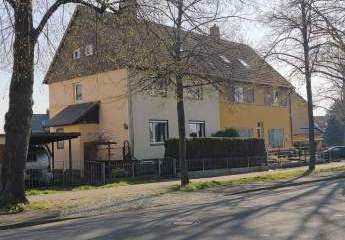 Gelegenheit in TOP-Lage, Einfamilienhaus im Hopfengarten mit Garage und großem Grundstück