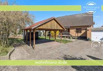 Großes Einfamilienhaus mit Einliegerwohnung, Garage, Carport, Keller und Kamin