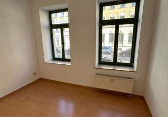 Günstige 3-Zimmer mit Laminat, Wannenbad, offener Küche und Balkon in Bestlage am Küchwald!
