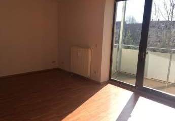 *** Großzügige 2-Zimmer mit Wannenbad und Balkon zum Toppreis!!! ***