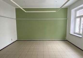Großzügige 4-Zimmer Büroeinheit mit Fliesen und Fußbodenheizung in ruhiger Lage!