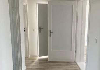 * Sanierte 3-Zimmer mit EBK, Wintergarten, Wanne und Laminat in Bestlage am Stadthafen*