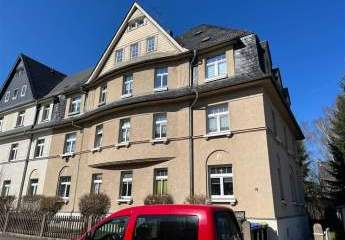 Großzügige 4-Zimmer mit Laminat, Balkon und Garage in sehr guter Lage