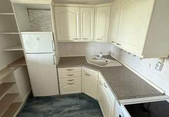 Gemütliche 3-Zimmer mit Laminat, EBK, Balkon und Dusche in sehr ruhiger Lage!