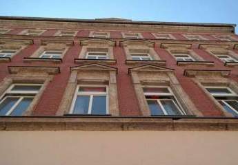 *** Großzügige und günstige 5,5-Zimmerwohnung mit 2 Bädern am Zentrum!!! ***