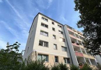 Helle 3-Zi. mit Wanne & Laminat in ruhiger Lage!