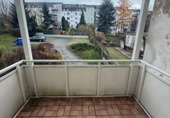 Gemütliche 1-Zimmer mit Balkon, Laminat und Wannenbad in ruhiger Lage