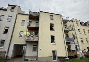 Vollvermietetes und großes MFH mit Balkonen und Stellplätzen in guter und ruhiger Lage!