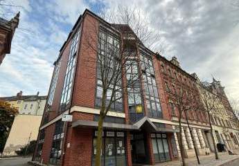 Vollvermietetes Gewerbe-Paket mit gehobener Ausstattung, Tiefgar. & Stellpl.. in Top-Innenstadtlage