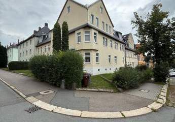 Gemütliche 3-Zimmer mit Laminat und Wannenbad in ruhiger Lage