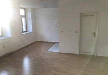 Praktische 1-Zimmer mit Laminat und Dusche in Zentrumsnähe zum Toppreis! EBK mgl.