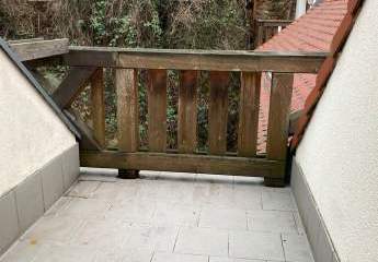 Maisonette 3-Zimmer mit Laminat, Balkon und Abstellraum in ruhiger Lage!