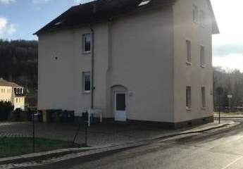 DG 3,5-Zimmer mit Tageslichtbad und Laminat in ruhiger Lage!!!