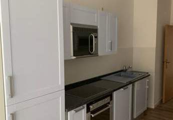 Großzügige 3-Zimmer mit Laminat, EBK und Wannenbad in guter Lage