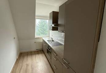 DG Maisonette 3-Zimmer mit EBK, Laminat und Wannenbad in guter Lage