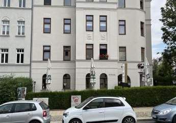 Helle und vermietete Maisonette DG 2-Zi. mit Balkon, Aufzug, Laminat, Wanne und Dusche in Bestlage *