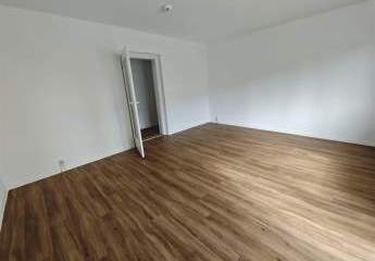 Gemütliche 1-Zimmer mit Balkon und Wannenbad in ruhiger Lage