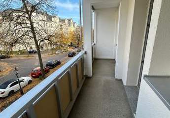 Helle 4-Zi. mit großem Balkon & Laminat in ruhiger Lage!