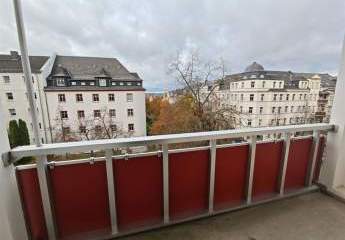 Helle 3-Zi. mit Balkon, Wanne & Laminat in ruhiger Lage!