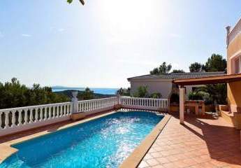 Renovierte Villa mit herrlichem Meerblick in Costa d´en Blanes